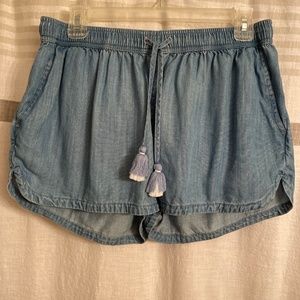 Vineyard vines shorts